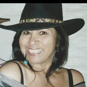 Meet your Posher, Diane